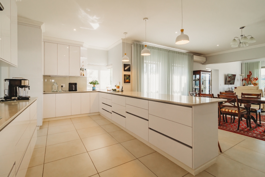 3 Bedroom Property for Sale in Welgelegen Western Cape